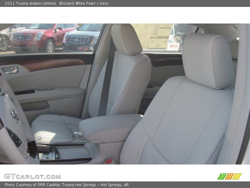 Blizzard White Pearl / Ivory 2011 Toyota Avalon Limited