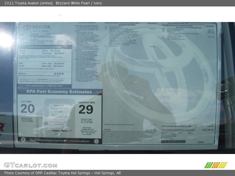 Blizzard White Pearl / Ivory 2011 Toyota Avalon Limited