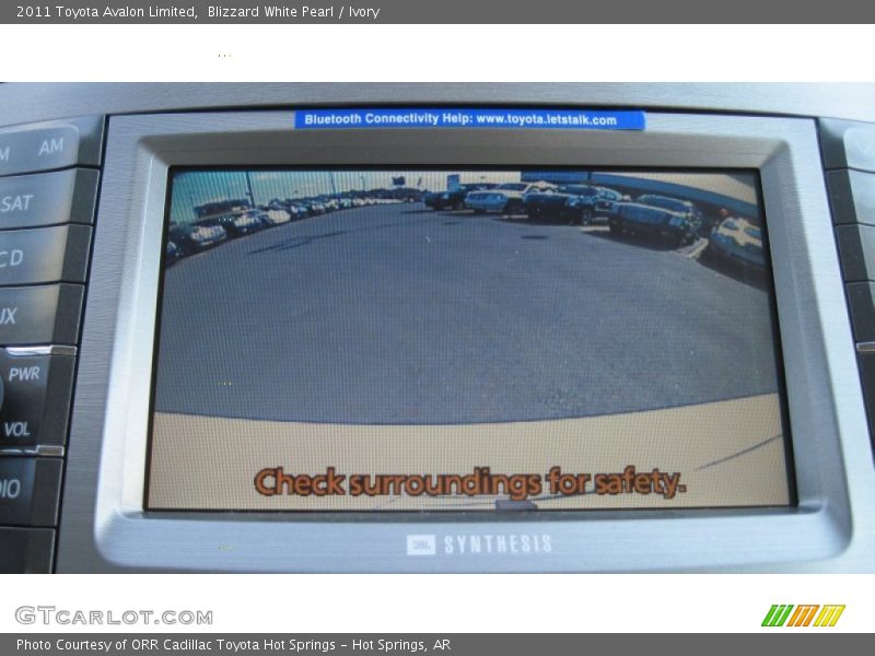 Blizzard White Pearl / Ivory 2011 Toyota Avalon Limited
