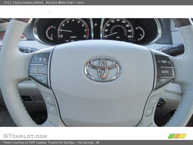 Blizzard White Pearl / Ivory 2011 Toyota Avalon Limited