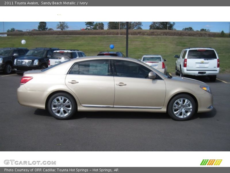 Sandy Beach Metallic / Ivory 2011 Toyota Avalon