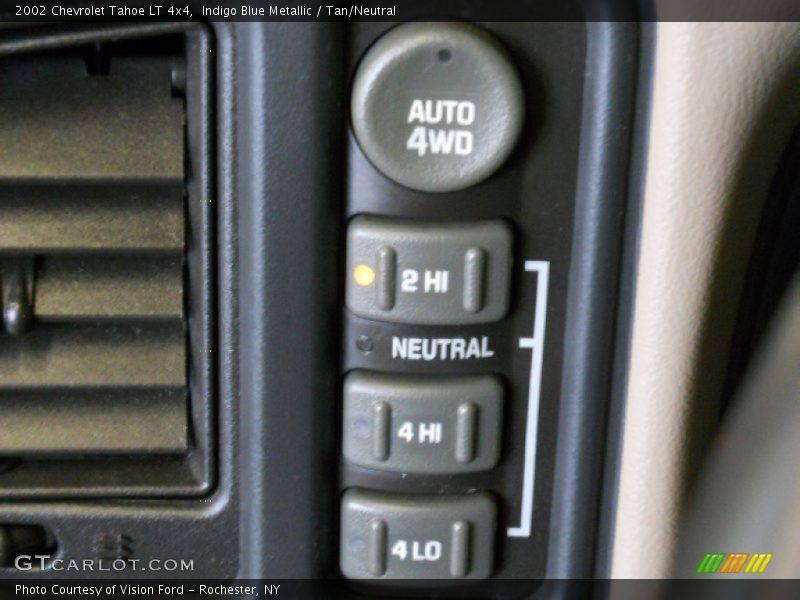 Indigo Blue Metallic / Tan/Neutral 2002 Chevrolet Tahoe LT 4x4
