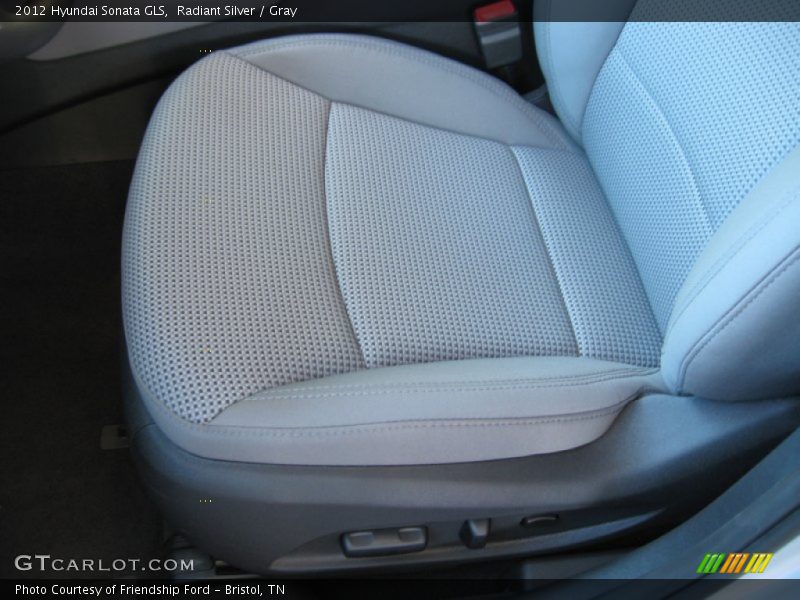Radiant Silver / Gray 2012 Hyundai Sonata GLS