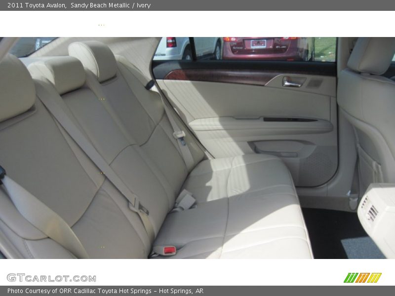 Sandy Beach Metallic / Ivory 2011 Toyota Avalon