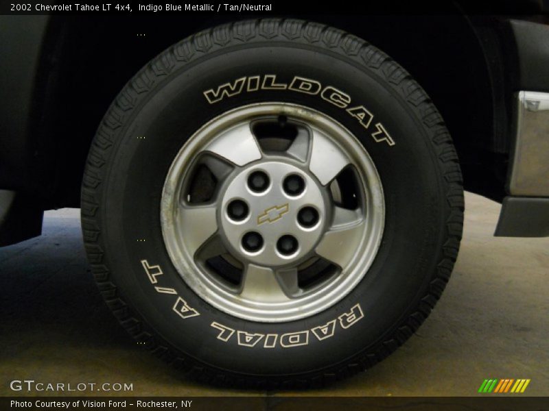 Indigo Blue Metallic / Tan/Neutral 2002 Chevrolet Tahoe LT 4x4