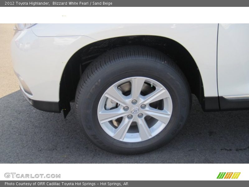 Blizzard White Pearl / Sand Beige 2012 Toyota Highlander