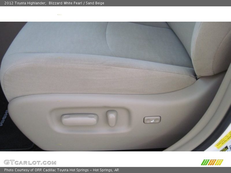 Blizzard White Pearl / Sand Beige 2012 Toyota Highlander