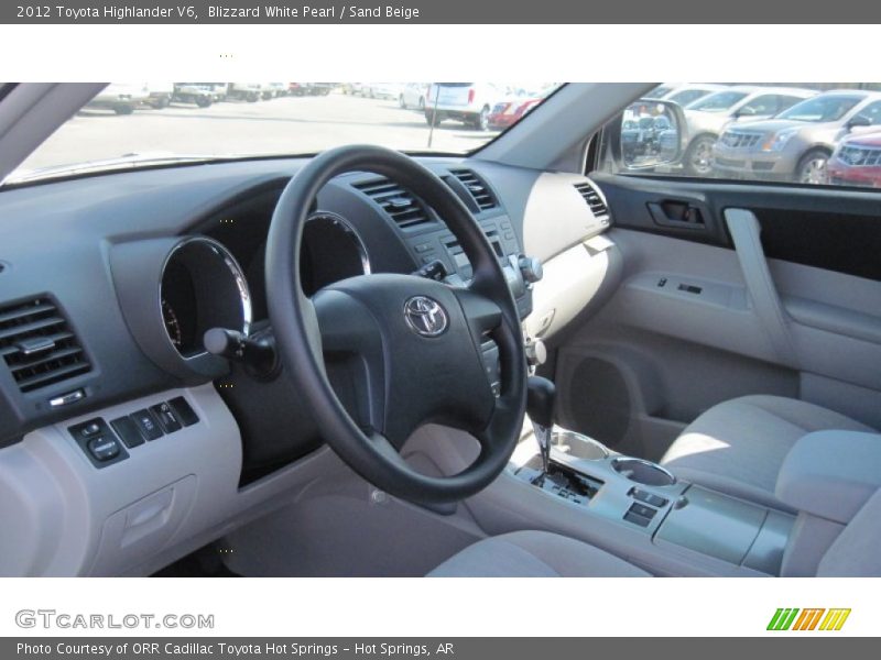 Blizzard White Pearl / Sand Beige 2012 Toyota Highlander V6