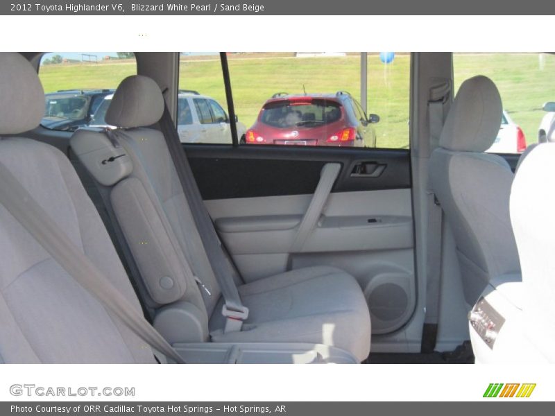 Blizzard White Pearl / Sand Beige 2012 Toyota Highlander V6