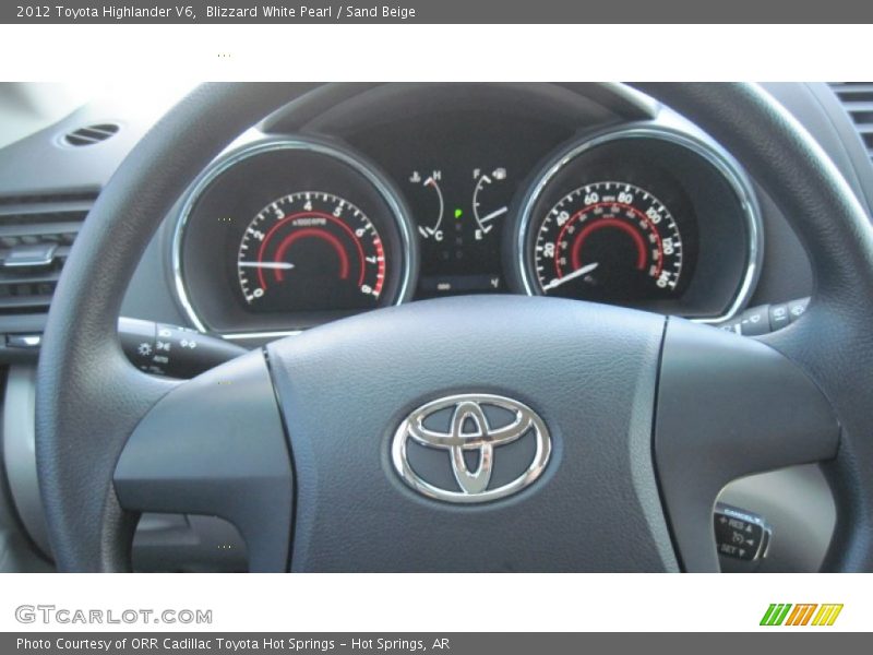 Blizzard White Pearl / Sand Beige 2012 Toyota Highlander V6