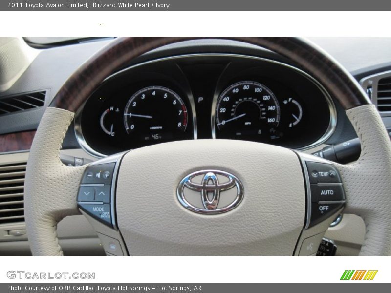 Blizzard White Pearl / Ivory 2011 Toyota Avalon Limited