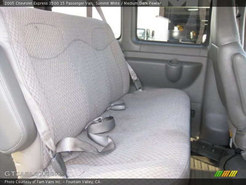 Summit White / Medium Dark Pewter 2005 Chevrolet Express 3500 15 Passenger Van