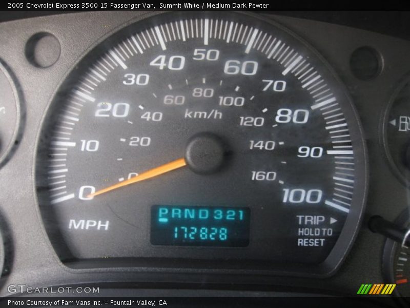 Summit White / Medium Dark Pewter 2005 Chevrolet Express 3500 15 Passenger Van