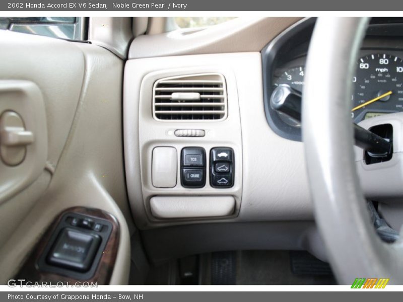 Noble Green Pearl / Ivory 2002 Honda Accord EX V6 Sedan