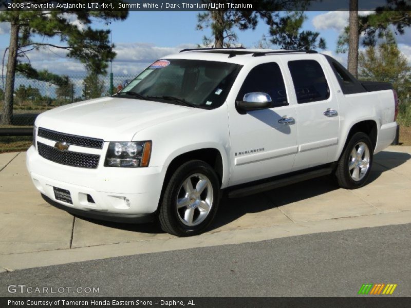 Front 3/4 View of 2008 Avalanche LTZ 4x4