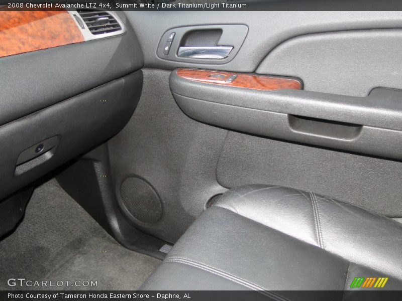 Summit White / Dark Titanium/Light Titanium 2008 Chevrolet Avalanche LTZ 4x4