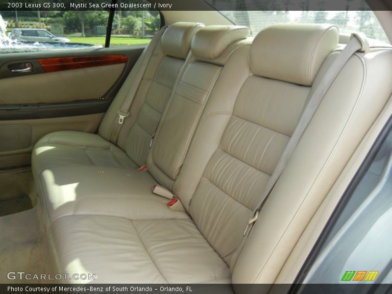  2003 GS 300 Ivory Interior
