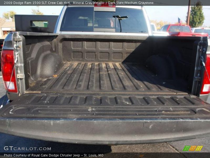 Mineral Gray Metallic / Dark Slate/Medium Graystone 2009 Dodge Ram 1500 SLT Crew Cab 4x4
