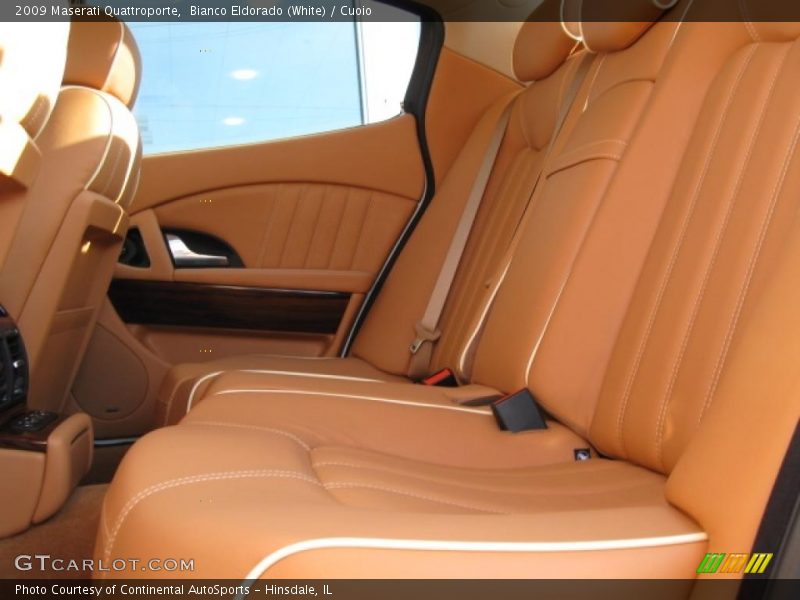 Bianco Eldorado (White) / Cuoio 2009 Maserati Quattroporte