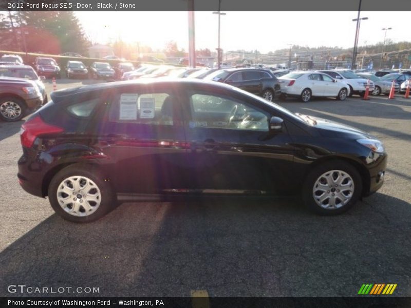 Black / Stone 2012 Ford Focus SE 5-Door