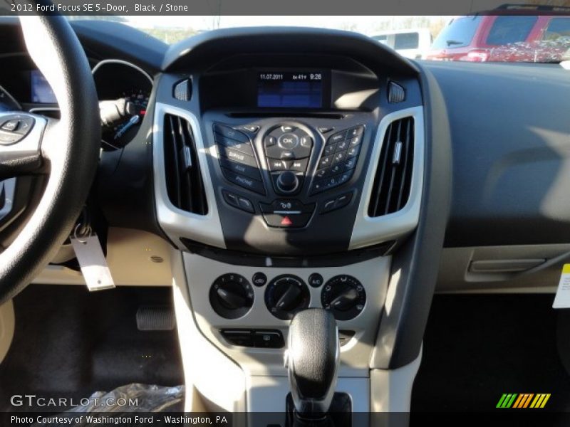 Black / Stone 2012 Ford Focus SE 5-Door