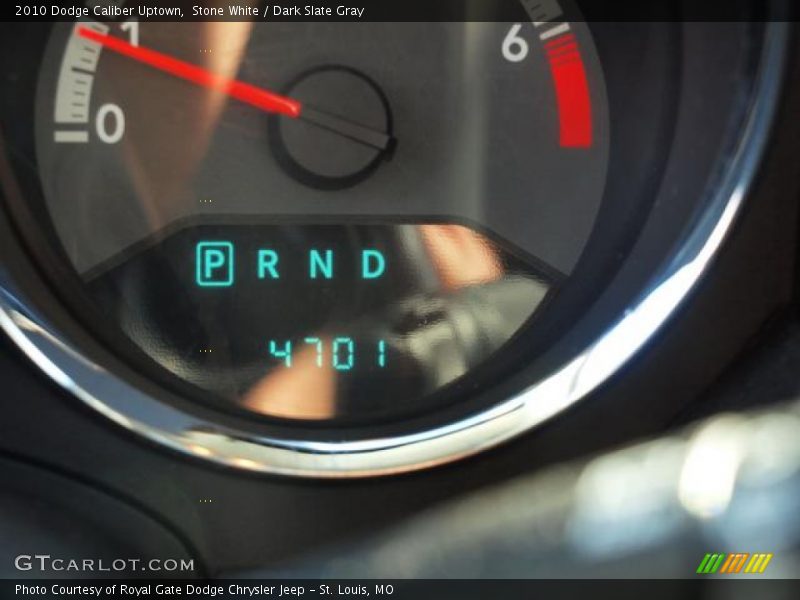 Stone White / Dark Slate Gray 2010 Dodge Caliber Uptown
