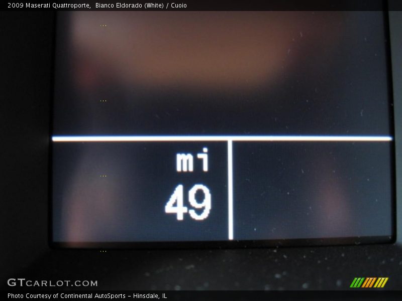 Bianco Eldorado (White) / Cuoio 2009 Maserati Quattroporte