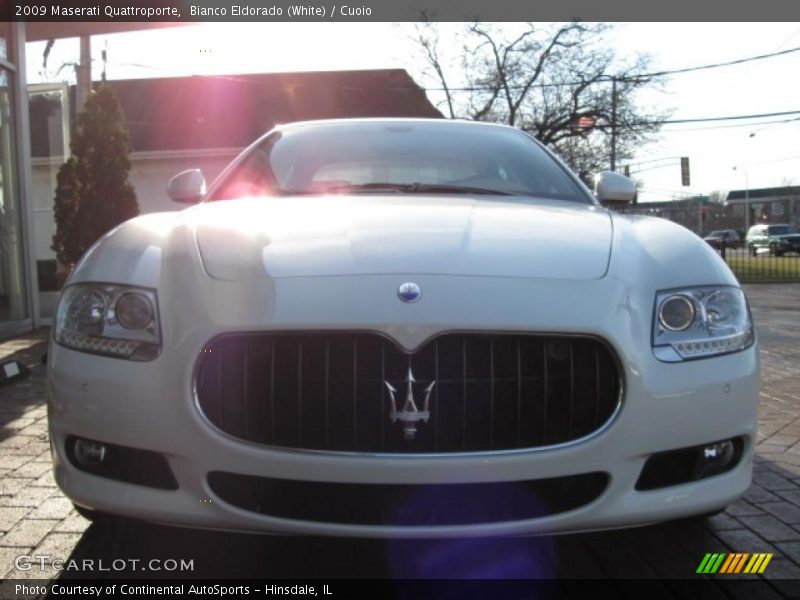 Bianco Eldorado (White) / Cuoio 2009 Maserati Quattroporte
