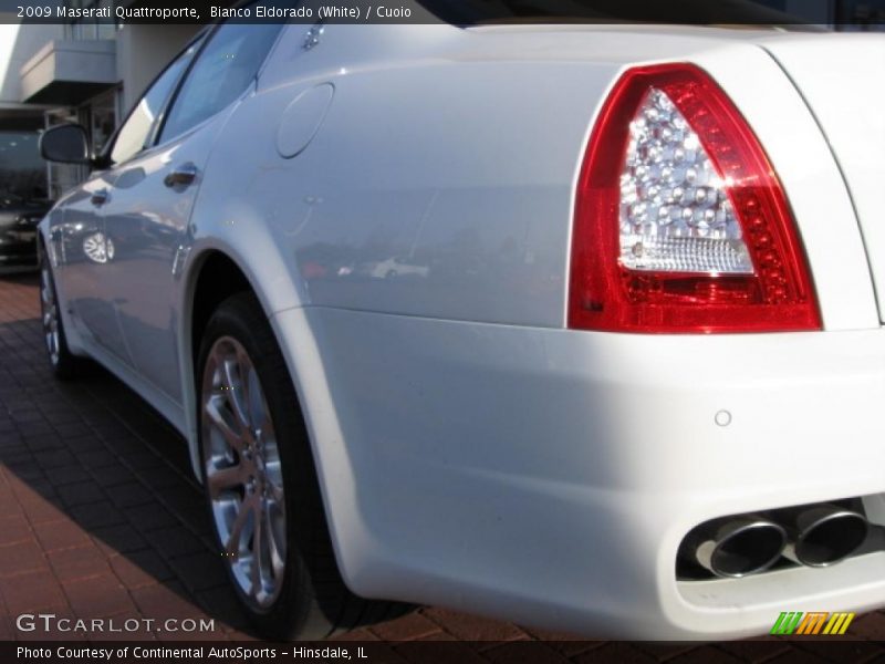 Bianco Eldorado (White) / Cuoio 2009 Maserati Quattroporte