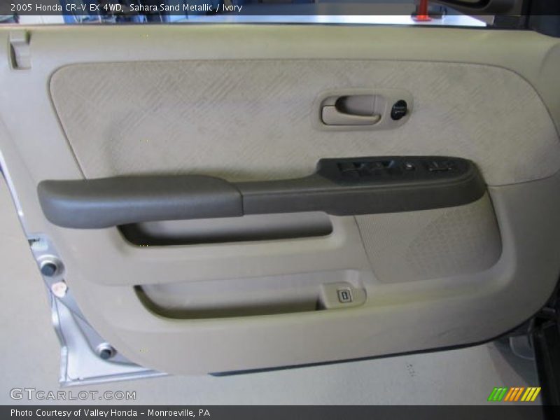 Sahara Sand Metallic / Ivory 2005 Honda CR-V EX 4WD