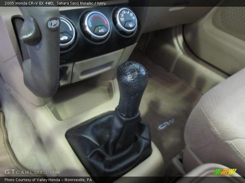 Sahara Sand Metallic / Ivory 2005 Honda CR-V EX 4WD