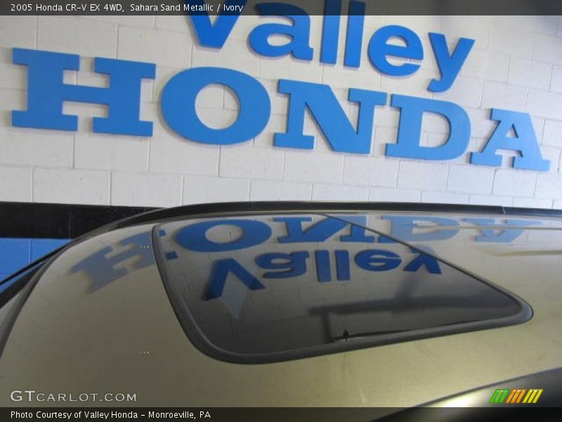 Sahara Sand Metallic / Ivory 2005 Honda CR-V EX 4WD
