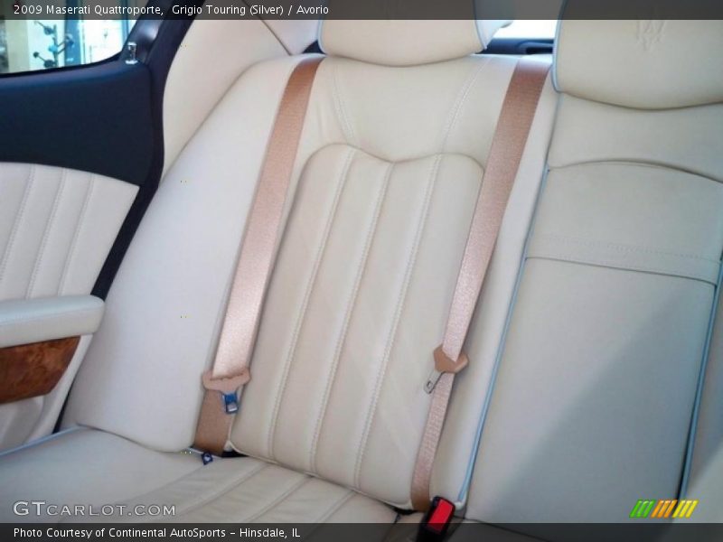 Grigio Touring (Silver) / Avorio 2009 Maserati Quattroporte