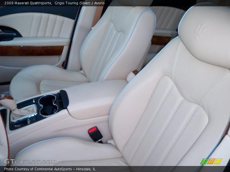 Grigio Touring (Silver) / Avorio 2009 Maserati Quattroporte