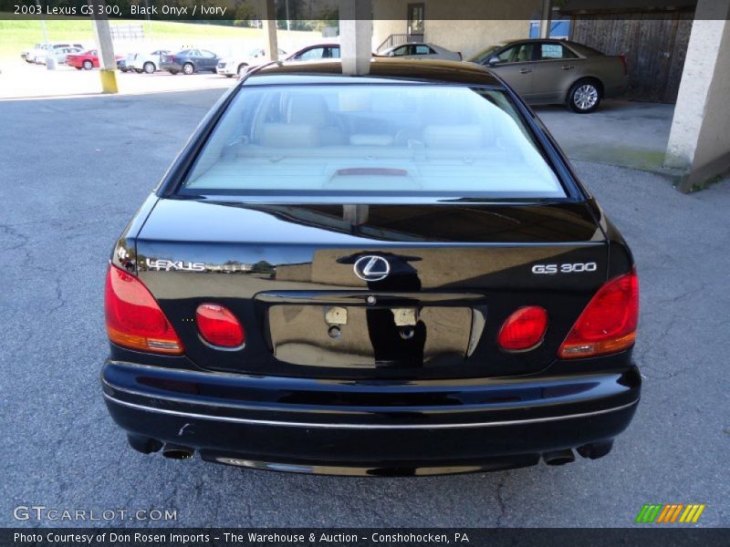 Black Onyx / Ivory 2003 Lexus GS 300
