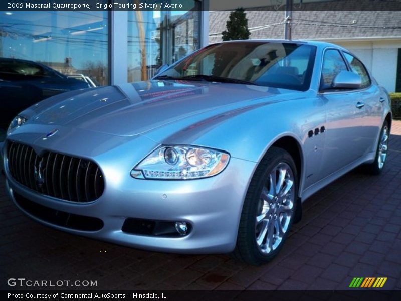 Grigio Touring (Silver) / Avorio 2009 Maserati Quattroporte