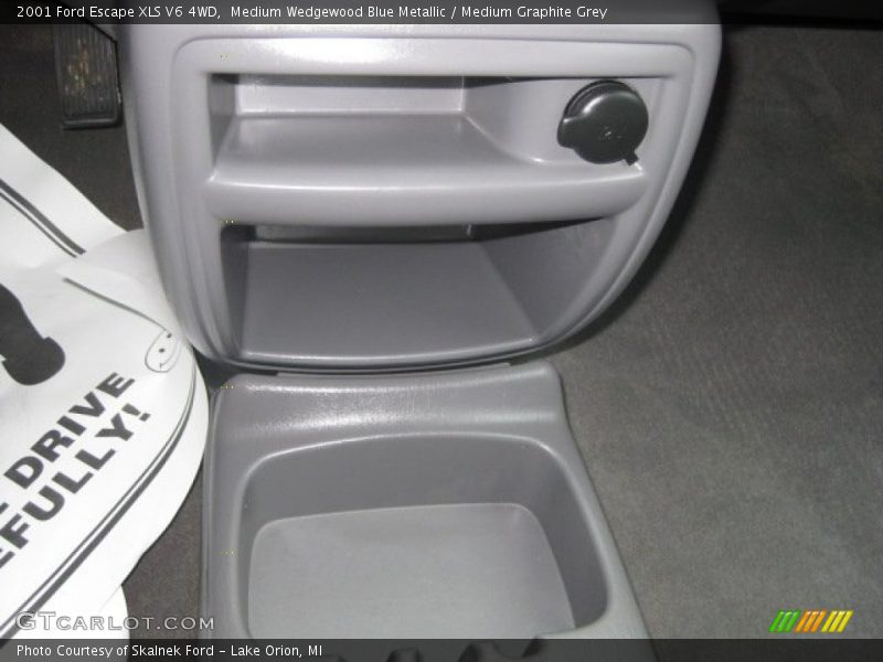 Medium Wedgewood Blue Metallic / Medium Graphite Grey 2001 Ford Escape XLS V6 4WD