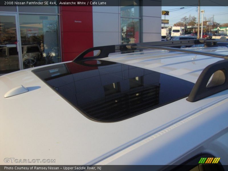 Avalanche White / Cafe Latte 2008 Nissan Pathfinder SE 4x4