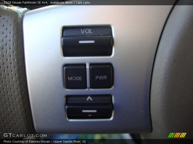 Avalanche White / Cafe Latte 2008 Nissan Pathfinder SE 4x4