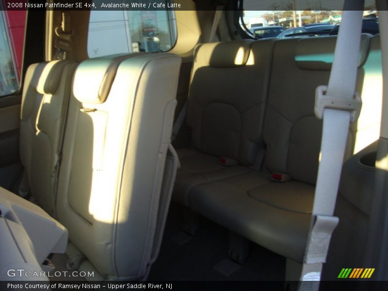 Avalanche White / Cafe Latte 2008 Nissan Pathfinder SE 4x4