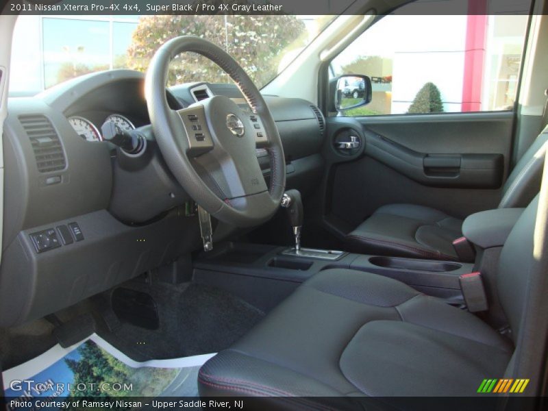 Super Black / Pro 4X Gray Leather 2011 Nissan Xterra Pro-4X 4x4