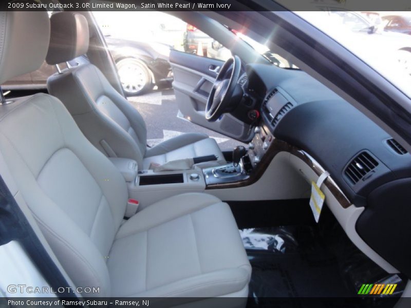 Satin White Pearl / Warm Ivory 2009 Subaru Outback 3.0R Limited Wagon