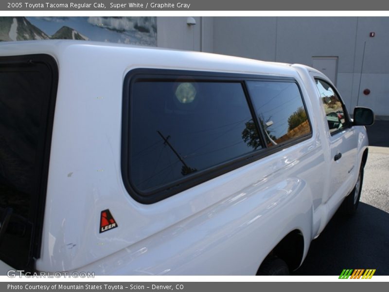 Super White / Graphite Gray 2005 Toyota Tacoma Regular Cab
