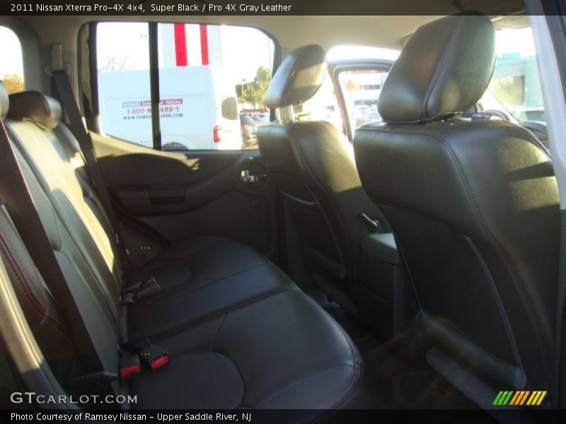 Super Black / Pro 4X Gray Leather 2011 Nissan Xterra Pro-4X 4x4