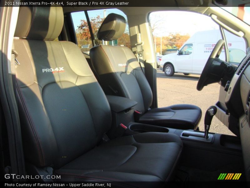 Super Black / Pro 4X Gray Leather 2011 Nissan Xterra Pro-4X 4x4