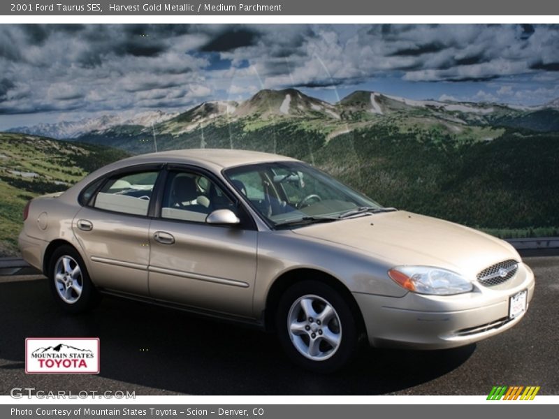 Harvest Gold Metallic / Medium Parchment 2001 Ford Taurus SES