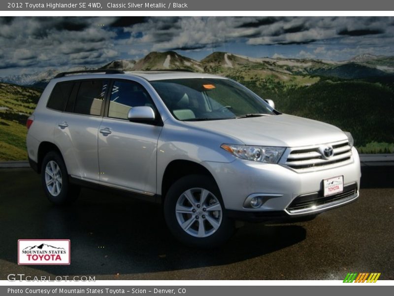 Classic Silver Metallic / Black 2012 Toyota Highlander SE 4WD