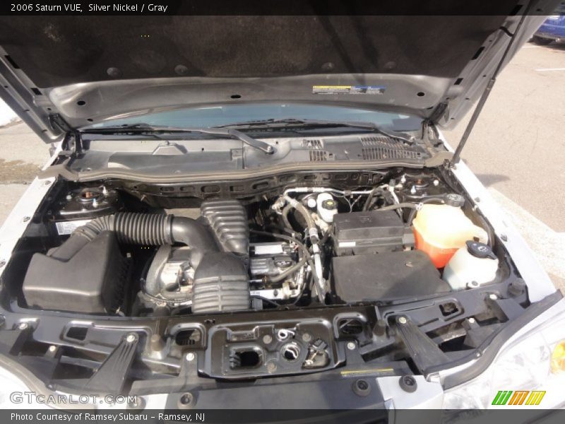 Silver Nickel / Gray 2006 Saturn VUE