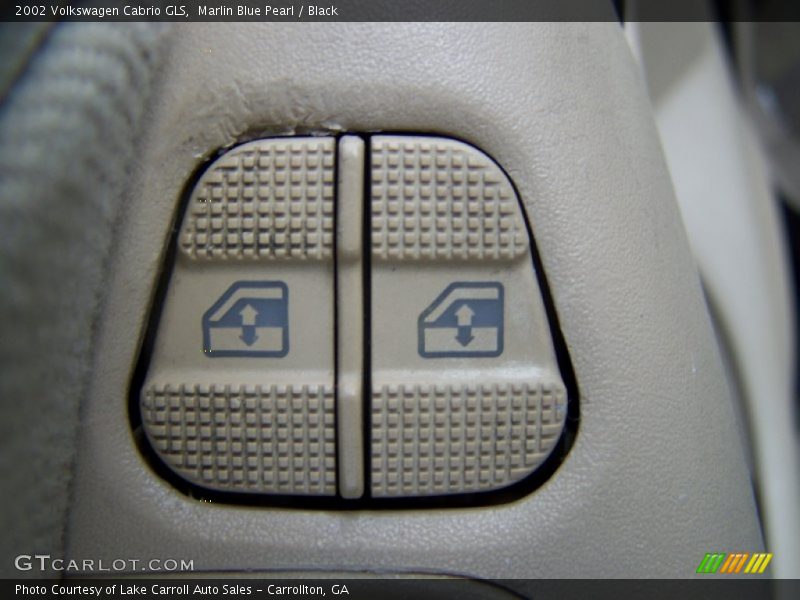 Marlin Blue Pearl / Black 2002 Volkswagen Cabrio GLS