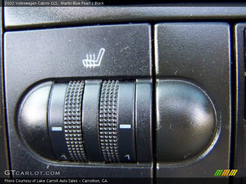 Marlin Blue Pearl / Black 2002 Volkswagen Cabrio GLS